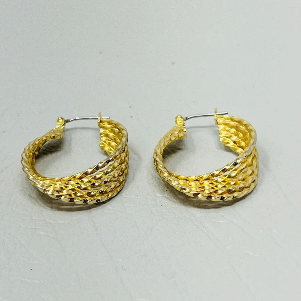 Gold Tone Twisted Multi‎ Strand Hoop Earrings Textured Basketweave Style